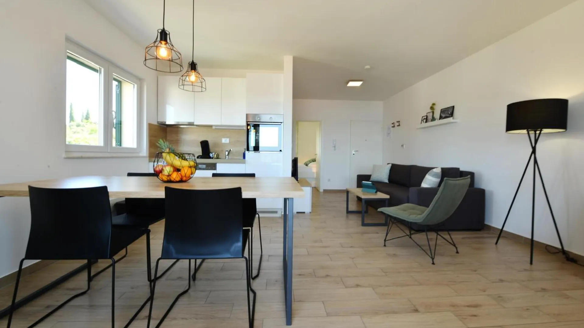Villa Teco - Moderne Apartments Mit Pool Und Meerblick Trogir Kroatien